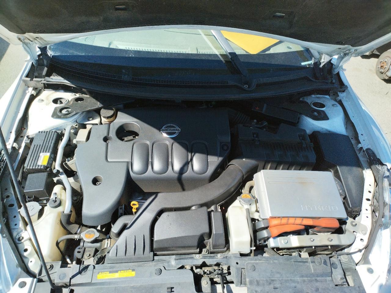 Photo 7 from auction – 2010 NISSAN ALTIMA HYB with VIN 1N4CL2AP1AC126191