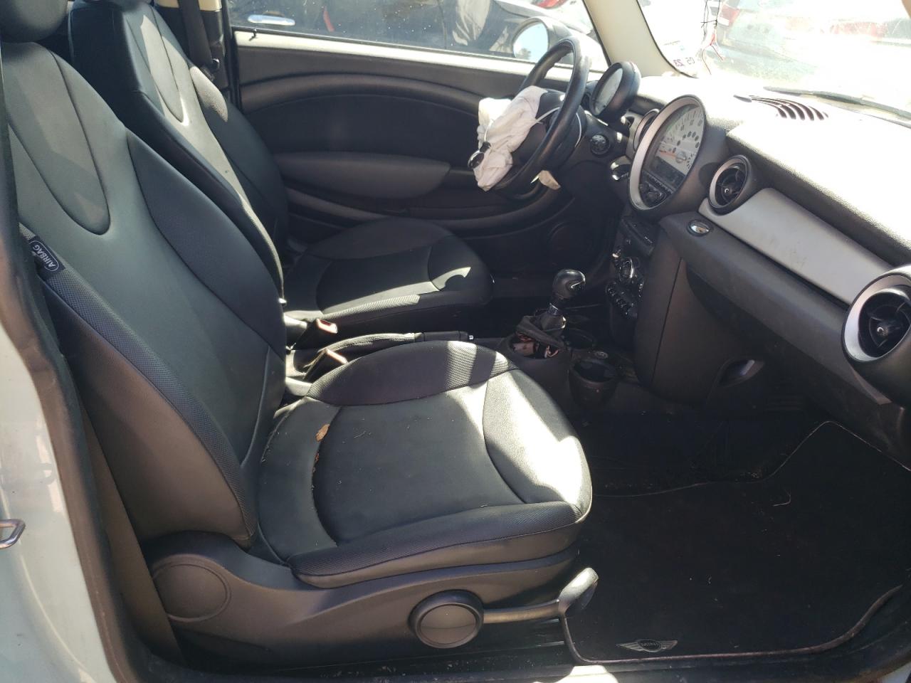 Photo 5 from auction – 2012 MINI COOPER with VIN WMWSU3C53CT259488