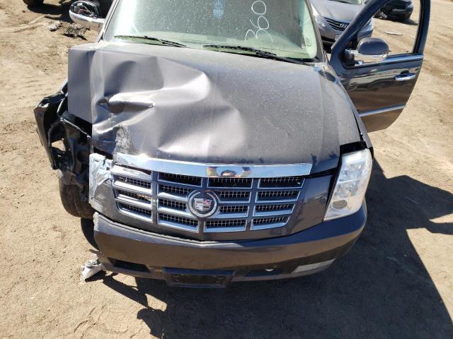 Photo 7 from auction – 2010 CADILLAC ESCALADE L with VIN 1GYUKBEF8AR137750