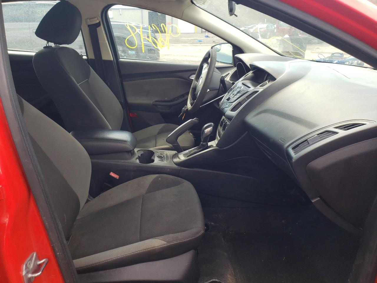 Foto 5 de la subasta – 2013 FORD FOCUS SE con VIN 1FADP3F28DL113714