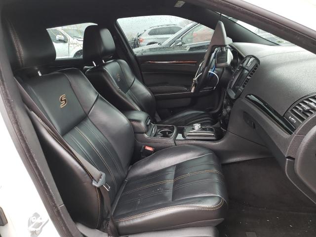 Photo 5 from auction – 2017 CHRYSLER 300 S with VIN 2C3CCABG3HH668438