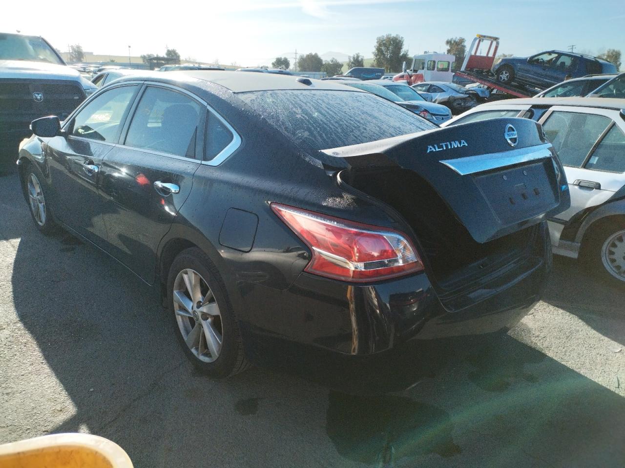 Photo 3 from auction – 2013 NISSAN ALTIMA 2.5 with VIN 1N4AL3AP0DN415861