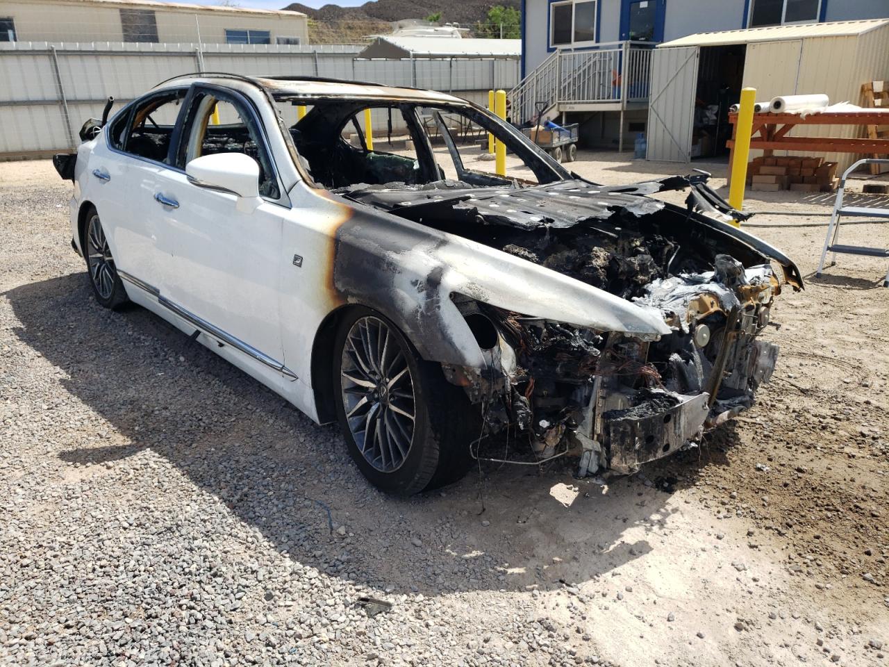 LEXUS LS 460 2013 with VIN JTHBL5EF0D5118969 - Photo from auction
