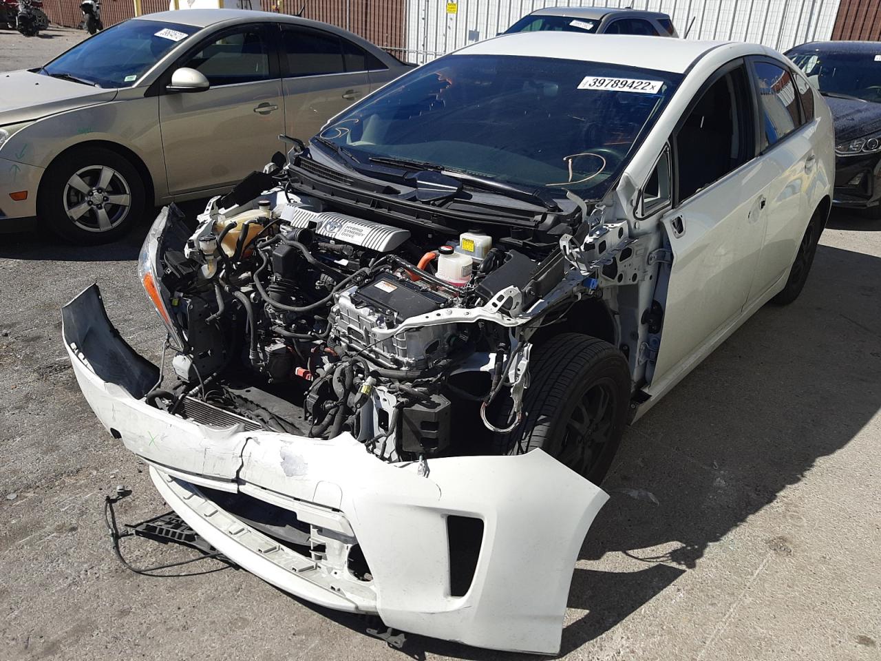 Photo 2 from auction – 2015 TOYOTA PRIUS with VIN JTDKN3DU3F1984000