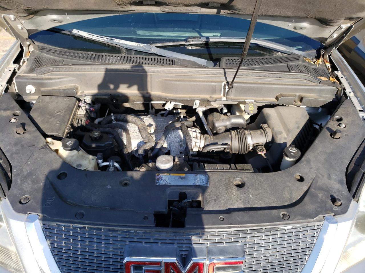 Photo 7 from auction – 2011 GMC ACADIA SLT with VIN 1GKKVRED7BJ138324