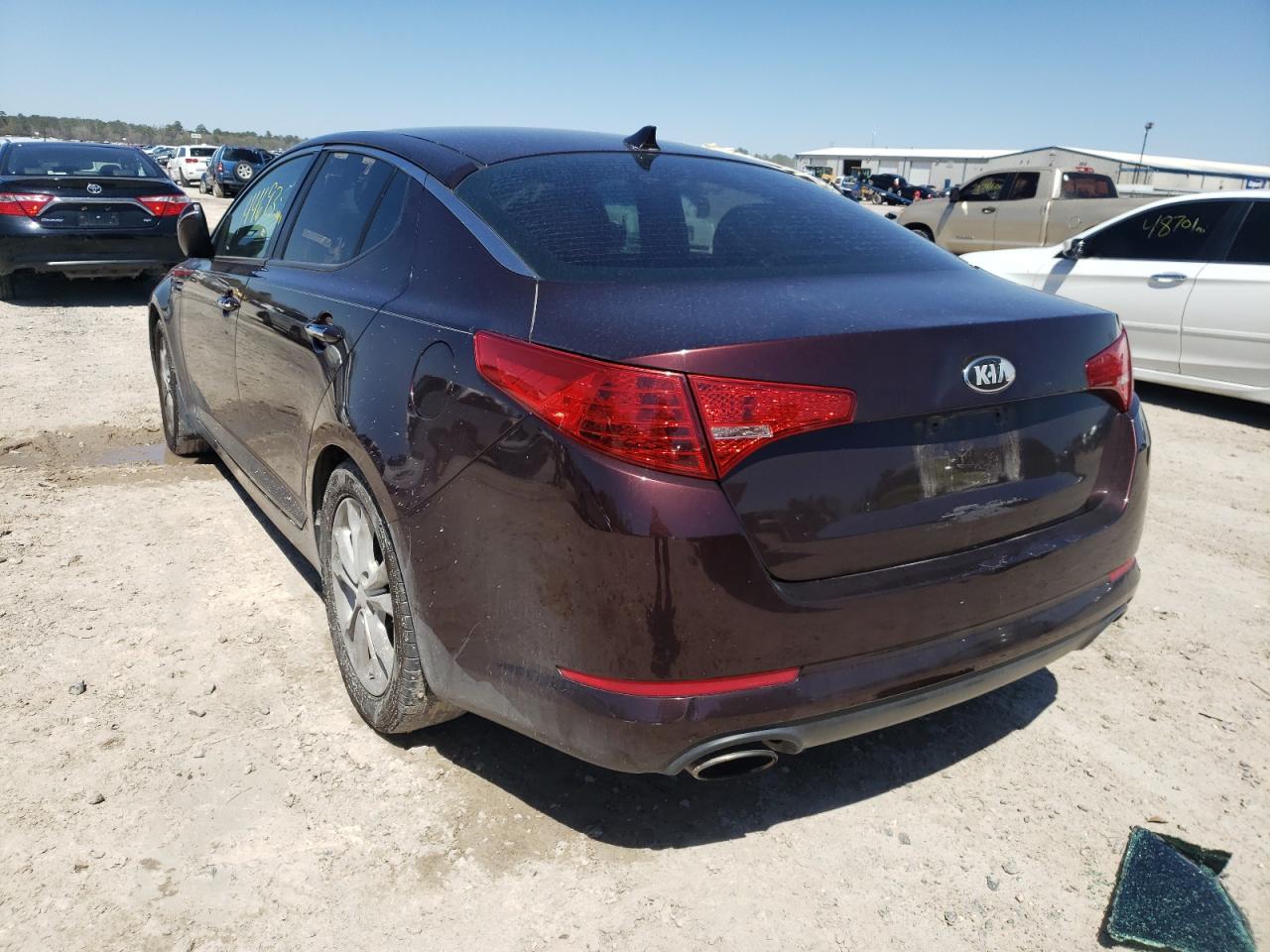 Photo 3 from auction – 2013 KIA OPTIMA EX with VIN 5XXGN4A79DG100931