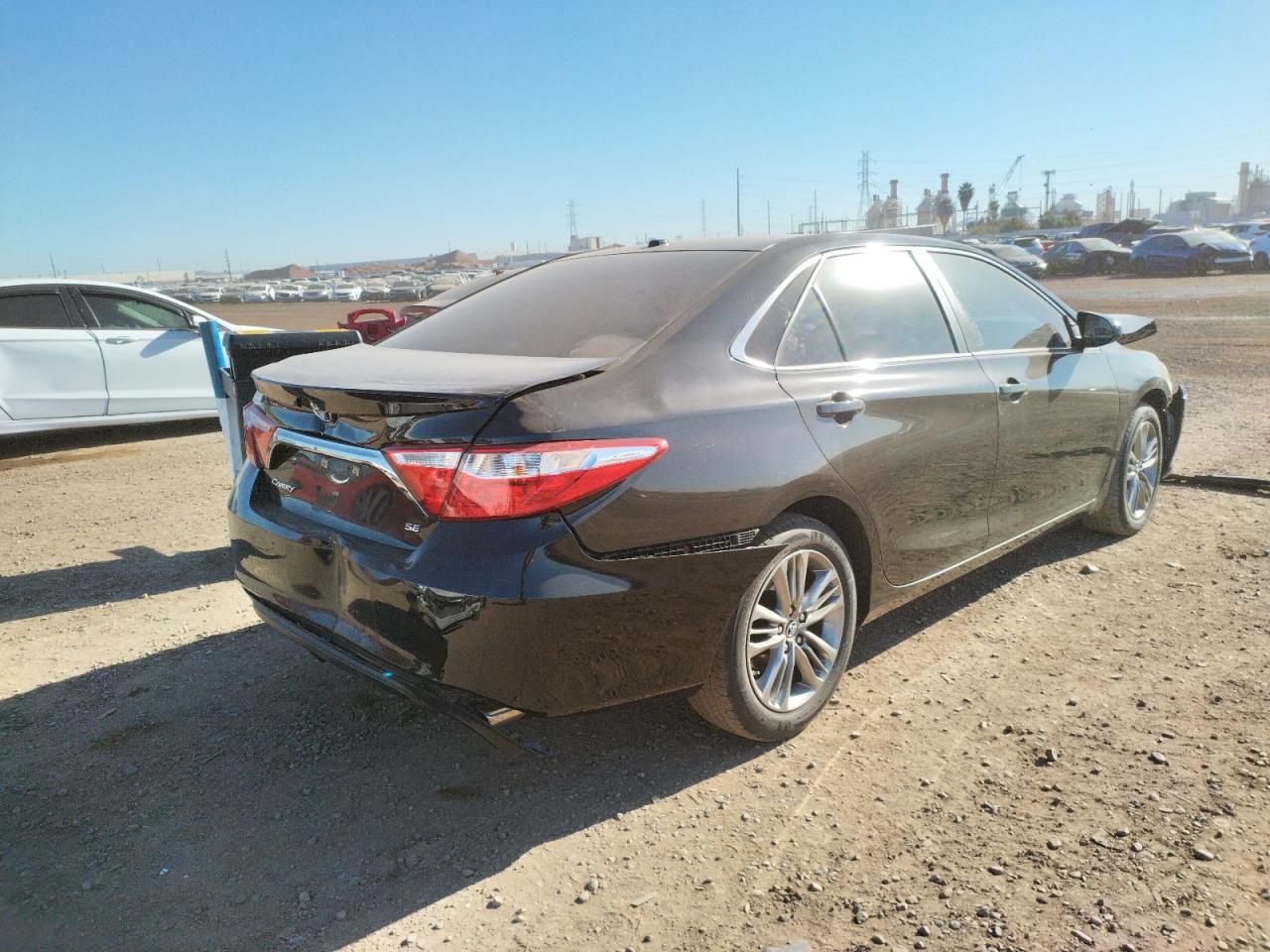 Photo 4 from auction – 2015 TOYOTA CAMRY LE with VIN 4T1BF1FKXFU043294