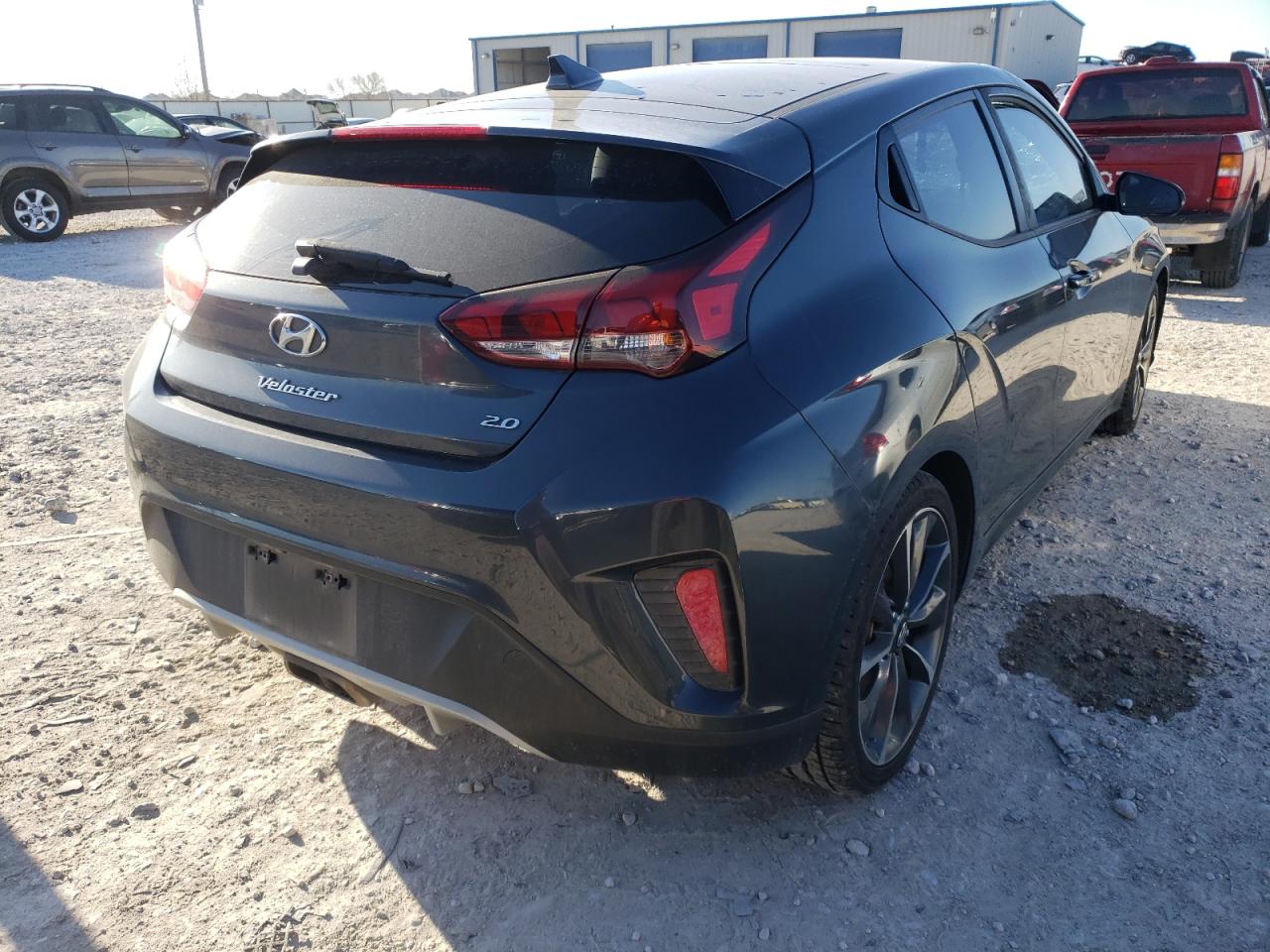 Photo 4 from auction – 2019 HYUNDAI VELOSTER B with VIN KMHTG6AF3KU002136