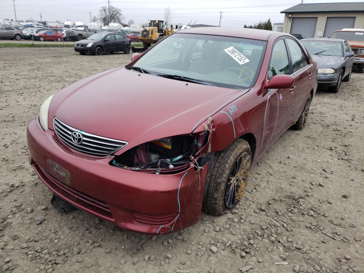 Photo 9 from auction – 2005 TOYOTA CAMRY LE with VIN 4T1BE32K95U058971