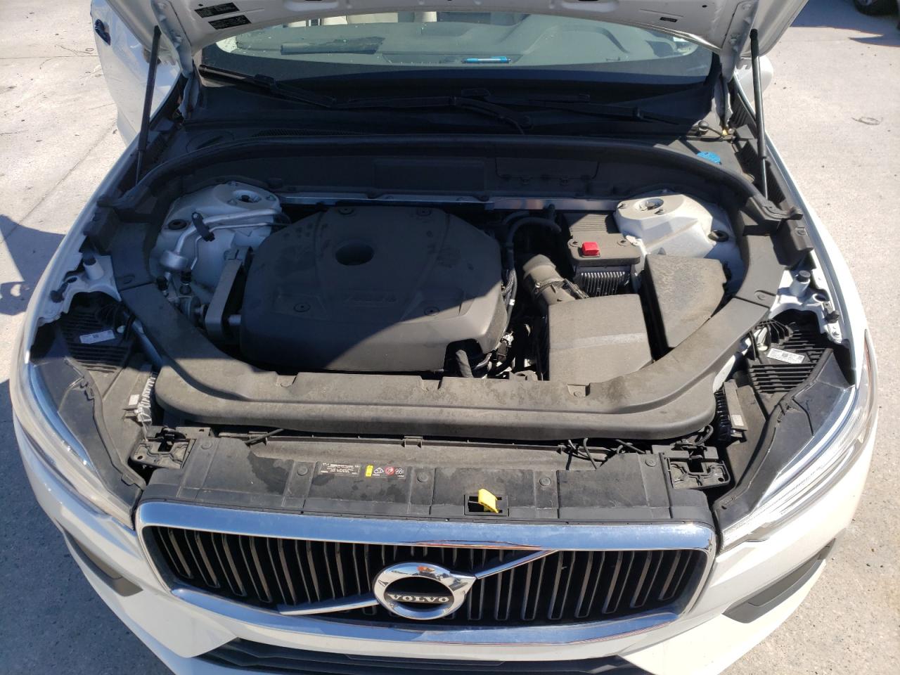 Photo 7 from auction – 2019 VOLVO XC60 T5 MO with VIN LYV102DK4KB367209