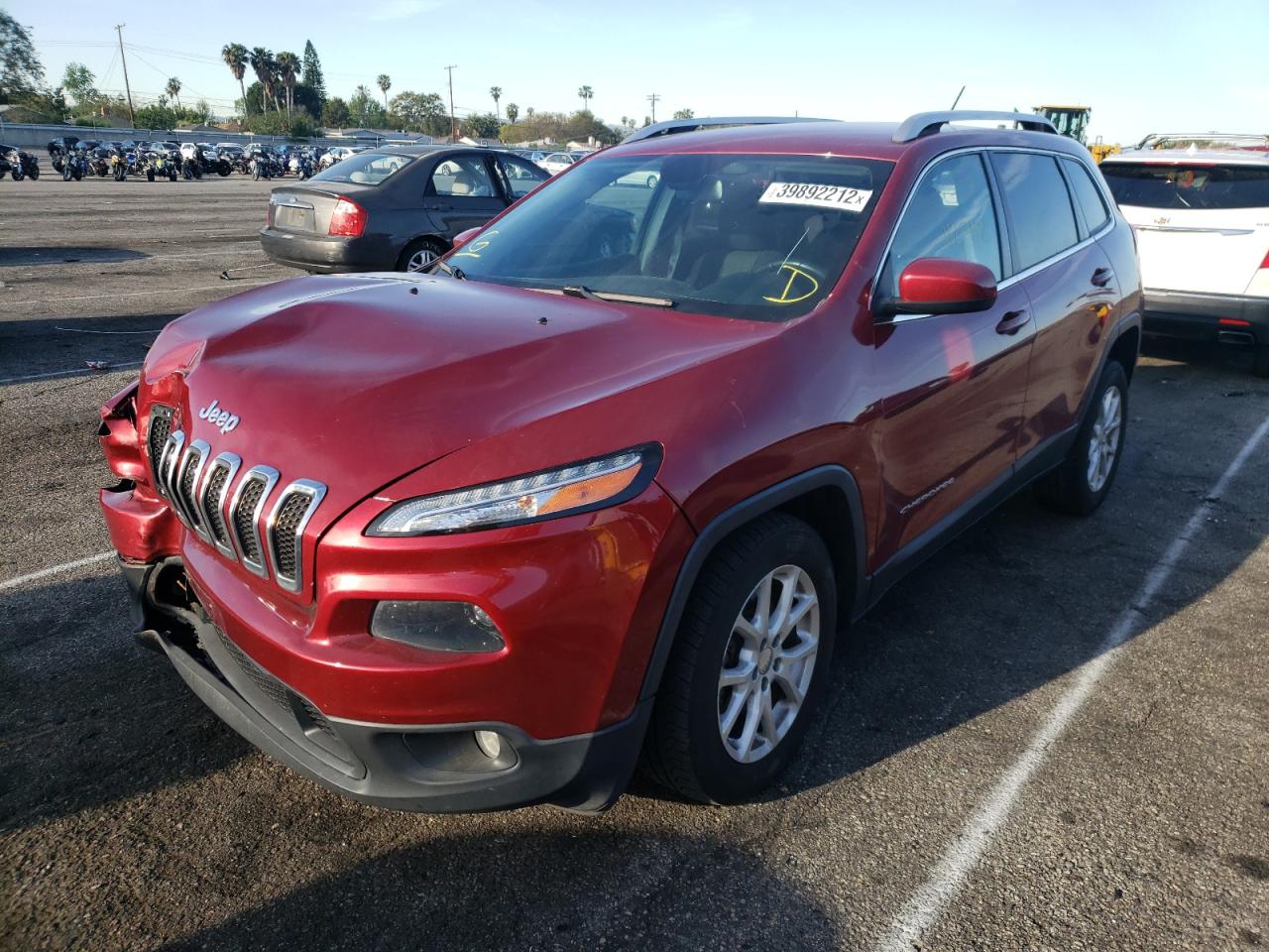 Photo 2 from auction – 2016 JEEP CHEROKEE L with VIN 1C4PJLCB2GW339067
