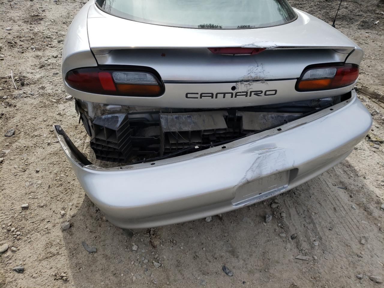 Photo 9 from auction – 2002 CHEVROLET CAMARO with VIN 2G1FP22K322170864
