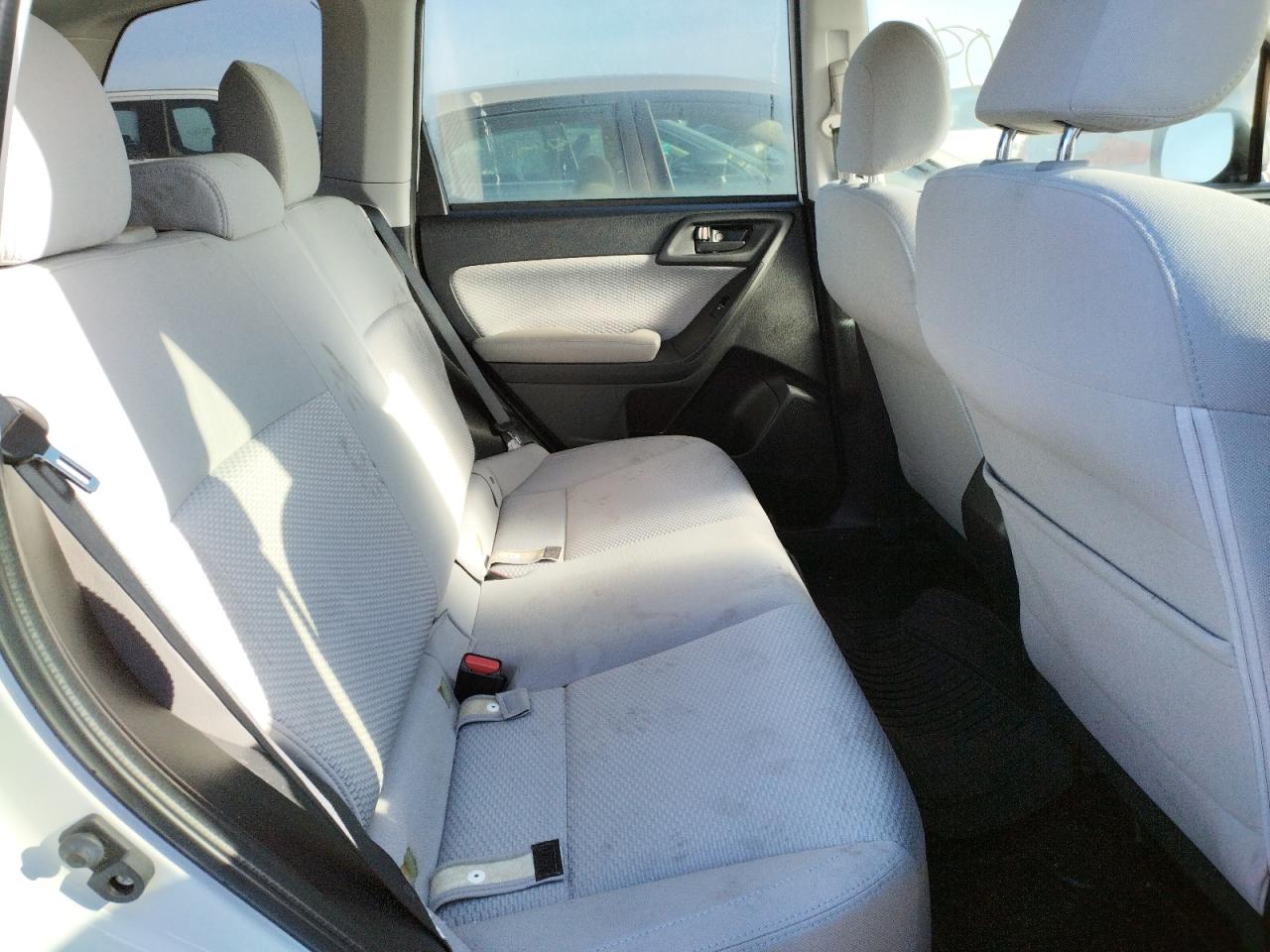 Photo 6 from auction – 2018 SUBARU FORESTER 2 with VIN JF2SJABC1JH465085