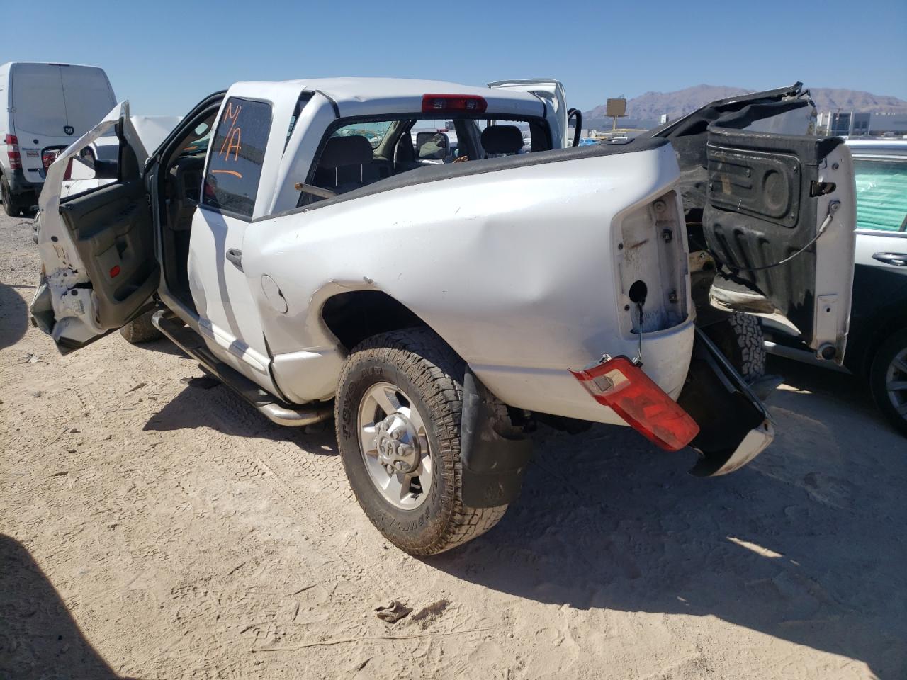 Photo 3 from auction – 2005 DODGE RAM 2500 S with VIN 3D7KS28C75G757225