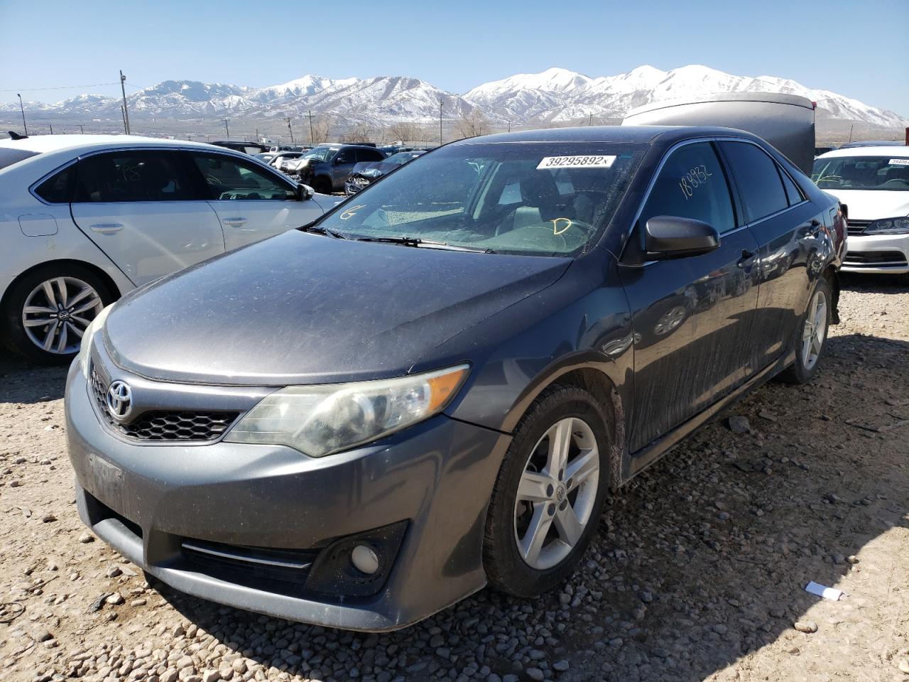 Photo 2 from auction – 2014 TOYOTA CAMRY L with VIN 4T1BF1FK6EU762220