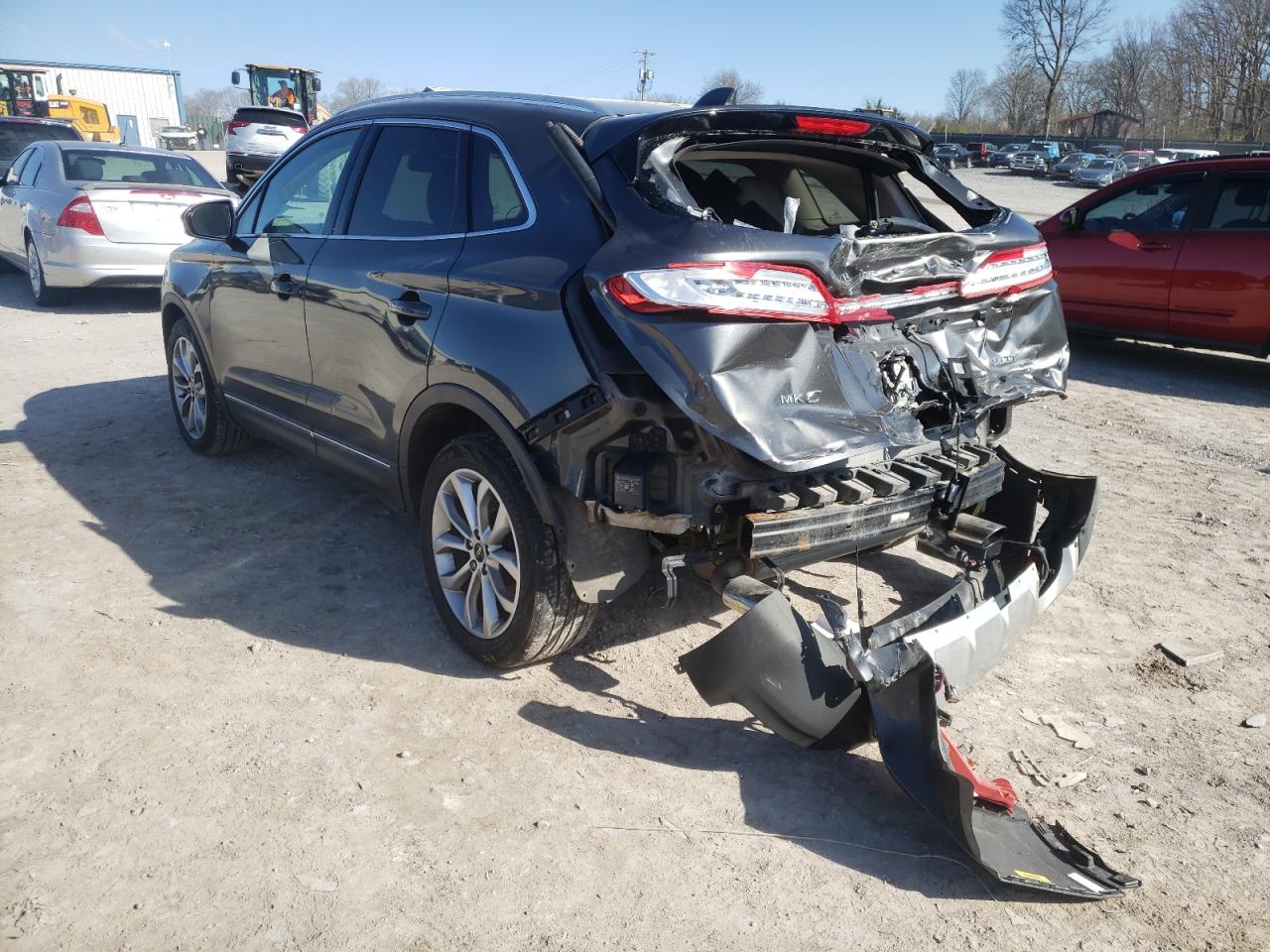 Photo 3 from auction – 2017 LINCOLN MKC SELECT with VIN 5LMCJ2C91HUL63128
