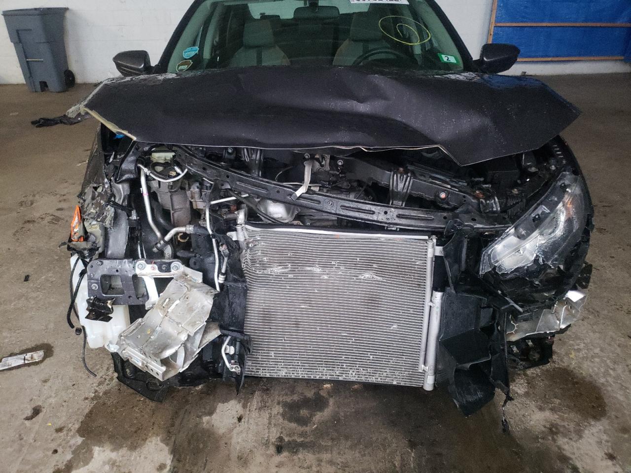 Photo 9 from auction – 2016 HONDA CIVIC LX with VIN 19XFC2F57GE025513
