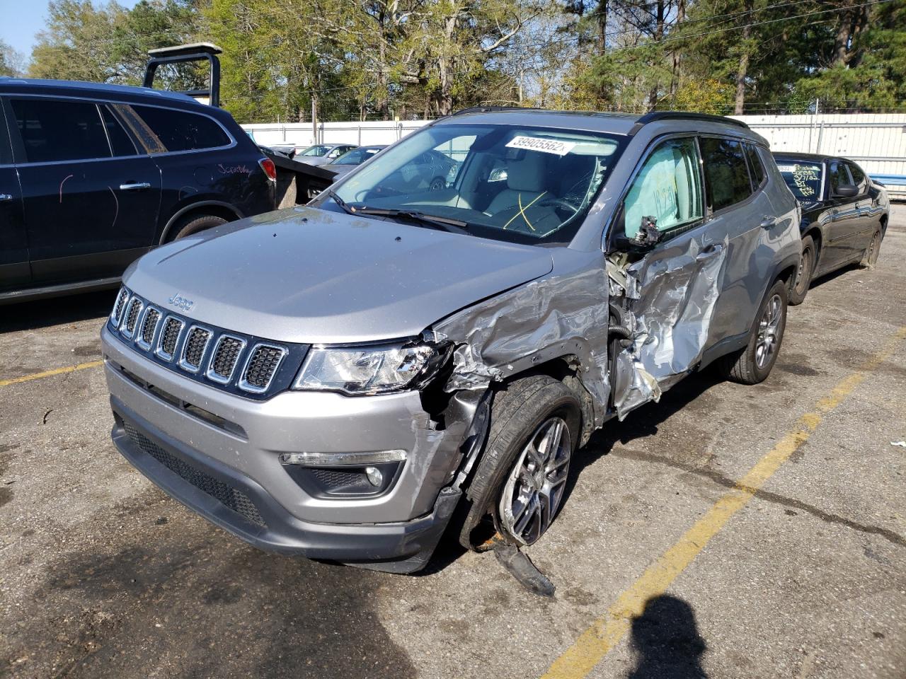 Фото 2 с аукциона – 2020 JEEP COMPASS LA с VIN 3C4NJCBB8LT205902