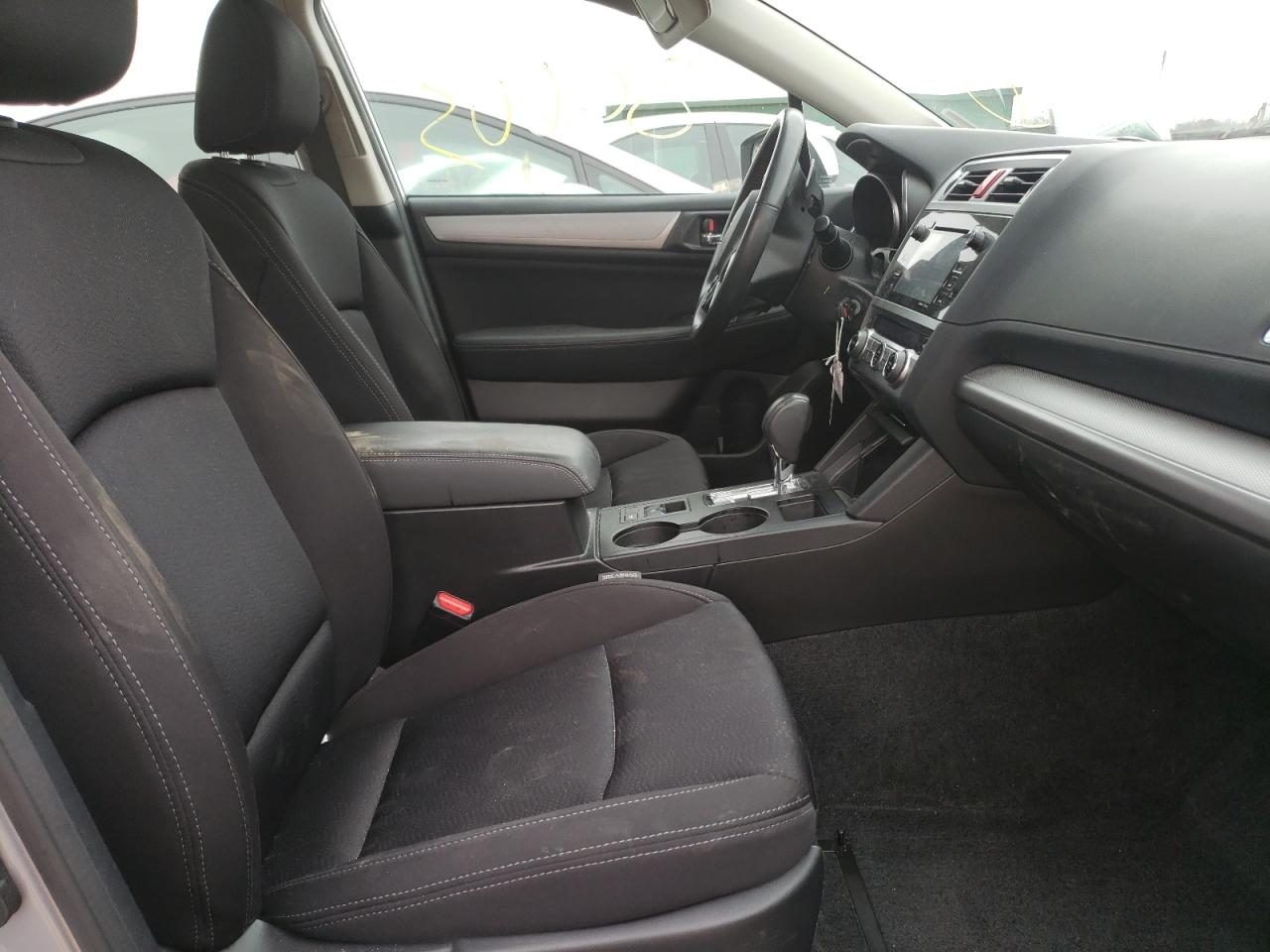 Photo 5 from auction – 2015 SUBARU LEGACY 2.5 with VIN 4S3BNBC60F3030418