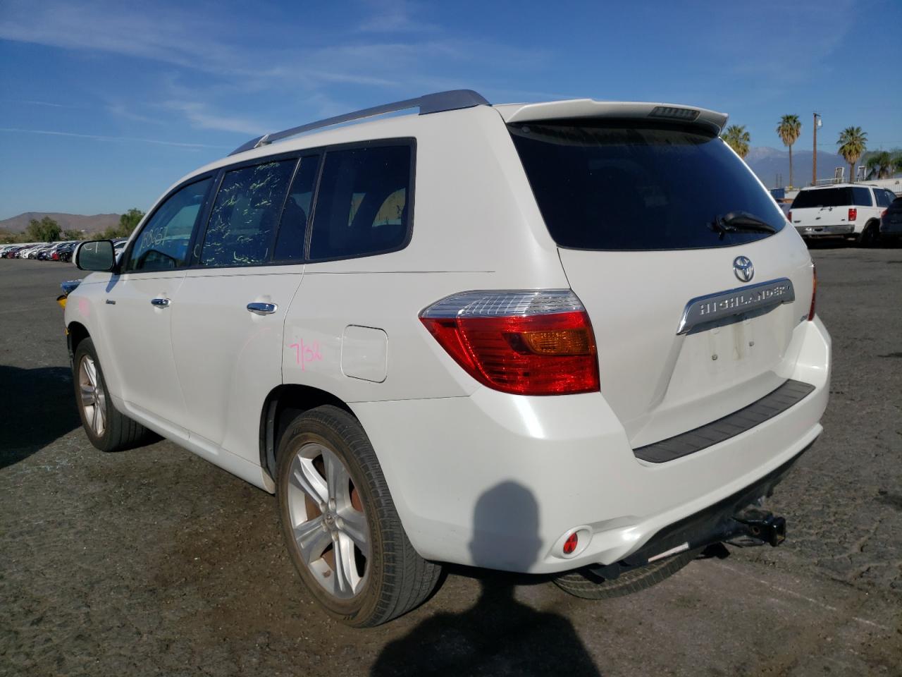 Photo 3 from auction – 2010 TOYOTA HIGHLANDER with VIN 5TDDK3EH2AS004707