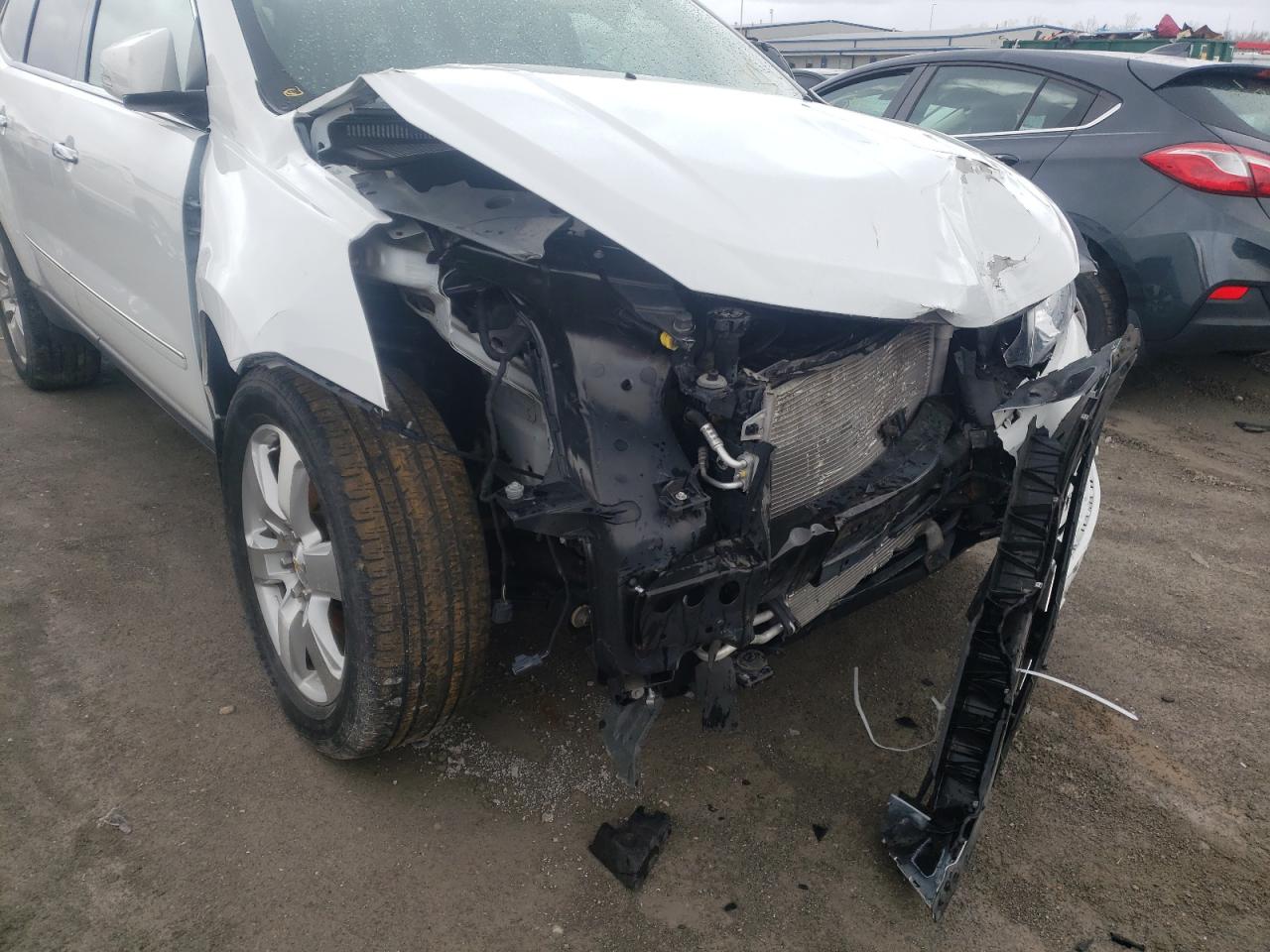 Photo 9 from auction – 2017 CHEVROLET TRAVERSE P with VIN 1GNKRJKD6HJ266057