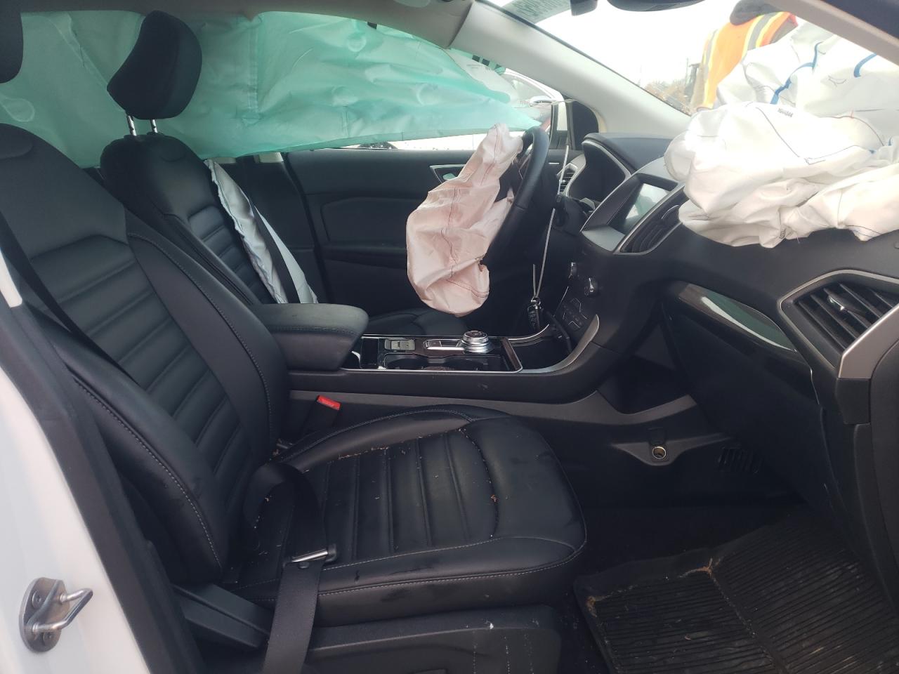 Photo 5 from auction – 2020 FORD EDGE SEL with VIN 2FMPK4J91LBB29778