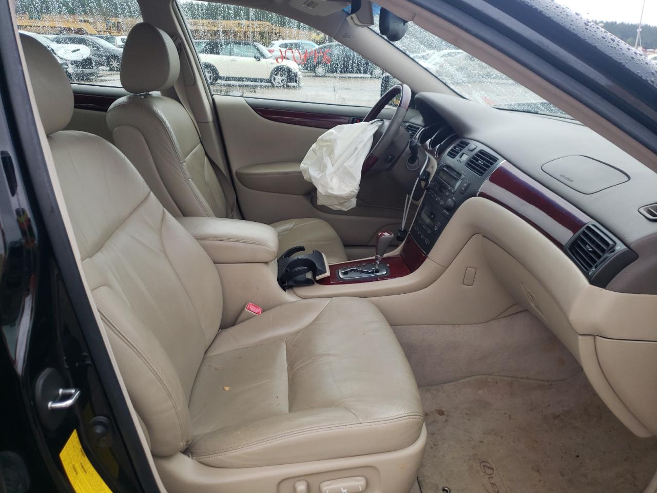 Photo 5 from auction – 2004 LEXUS ES 330 with VIN JTHBA30G540017272