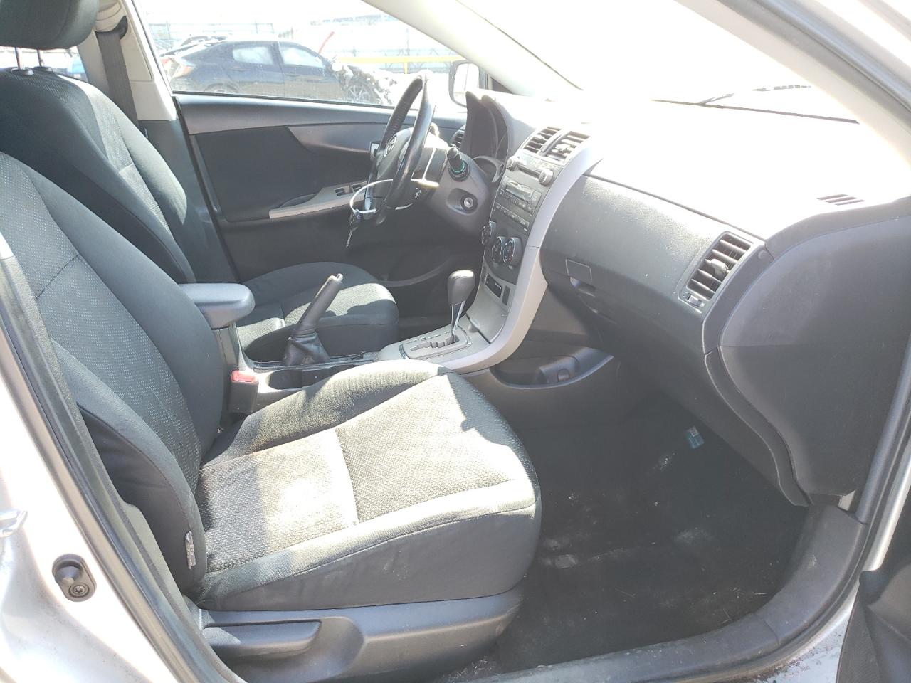 Photo 5 from auction – 2010 TOYOTA COROLLA BA with VIN 1NXBU4EE2AZ349577