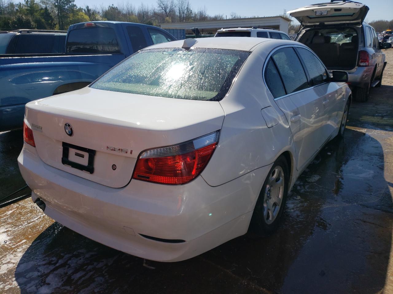 Photo 4 from auction – 2004 BMW 525 I with VIN WBANA53544B172420