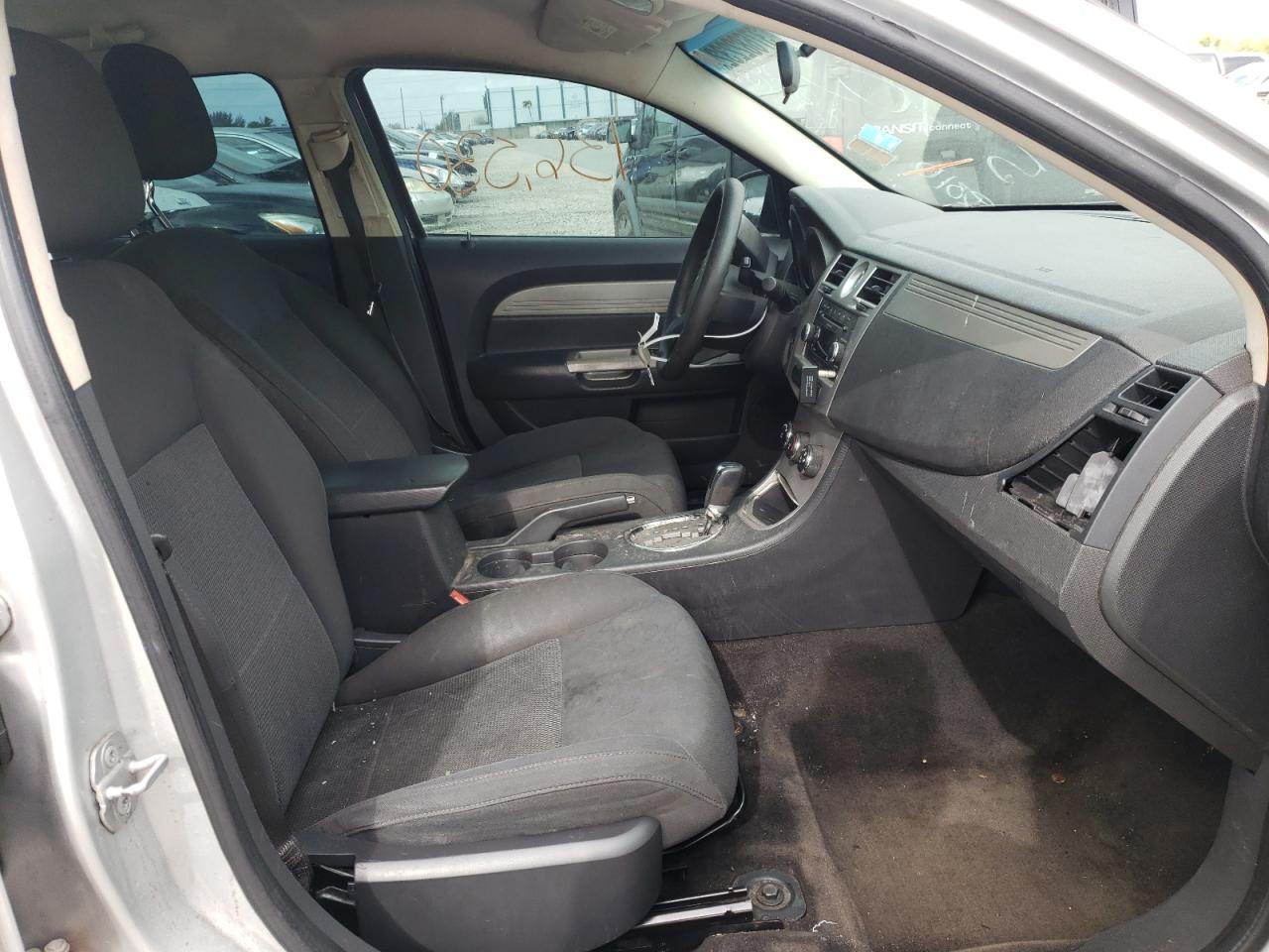 Photo 5 from auction – 2010 CHRYSLER SEBRING TO with VIN 1C3CC4FB2AN105703