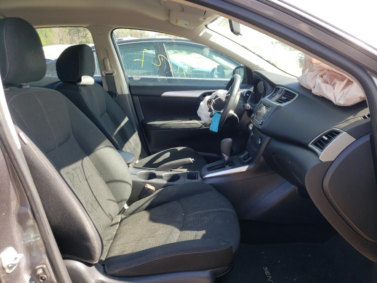Photo 5 from auction – 2018 NISSAN SENTRA S with VIN 3N1AB7AP2JY306355
