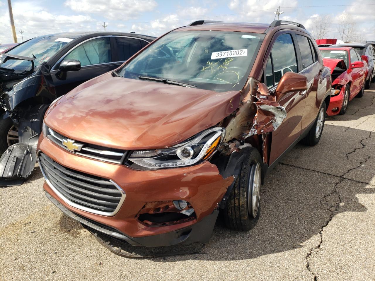 Photo 2 from auction – 2019 CHEVROLET TRAX 1LT with VIN 3GNCJLSB8KL236967