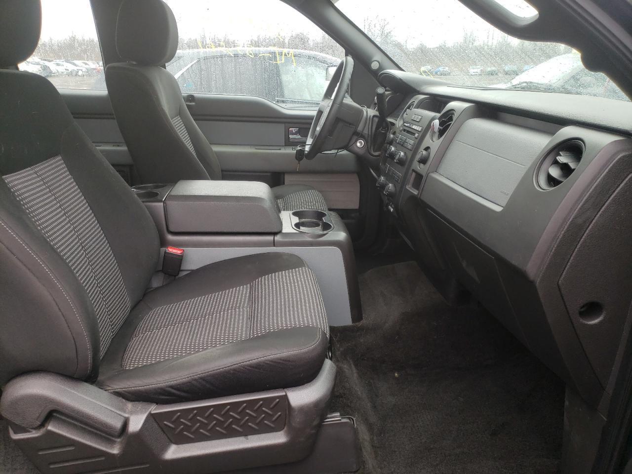 Photo 5 from auction – 2014 FORD F150 SUPER with VIN 1FTFX1EFXEFD07673