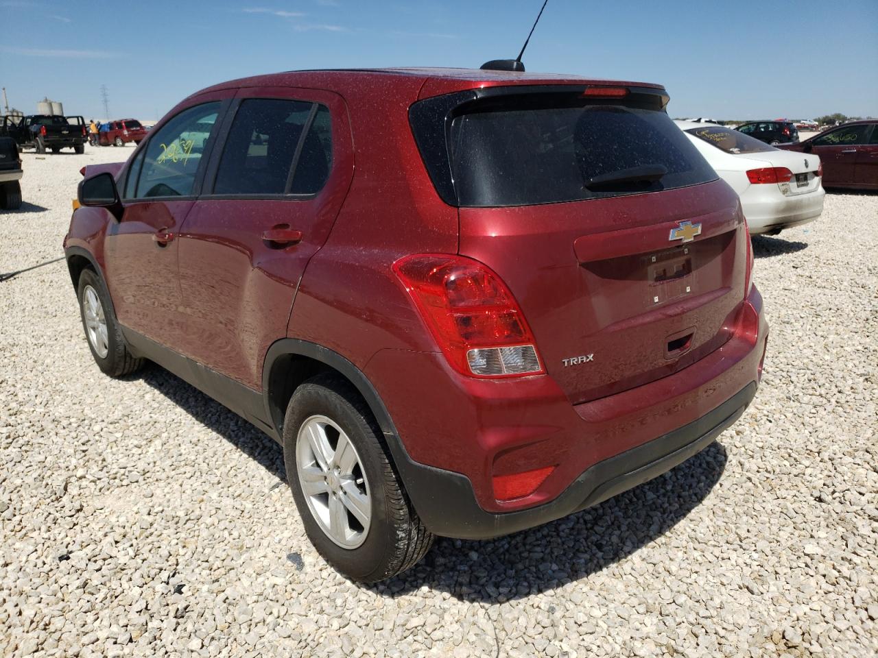 Photo 3 from auction – 2021 CHEVROLET TRAX LS with VIN KL7CJKSB3MB319016