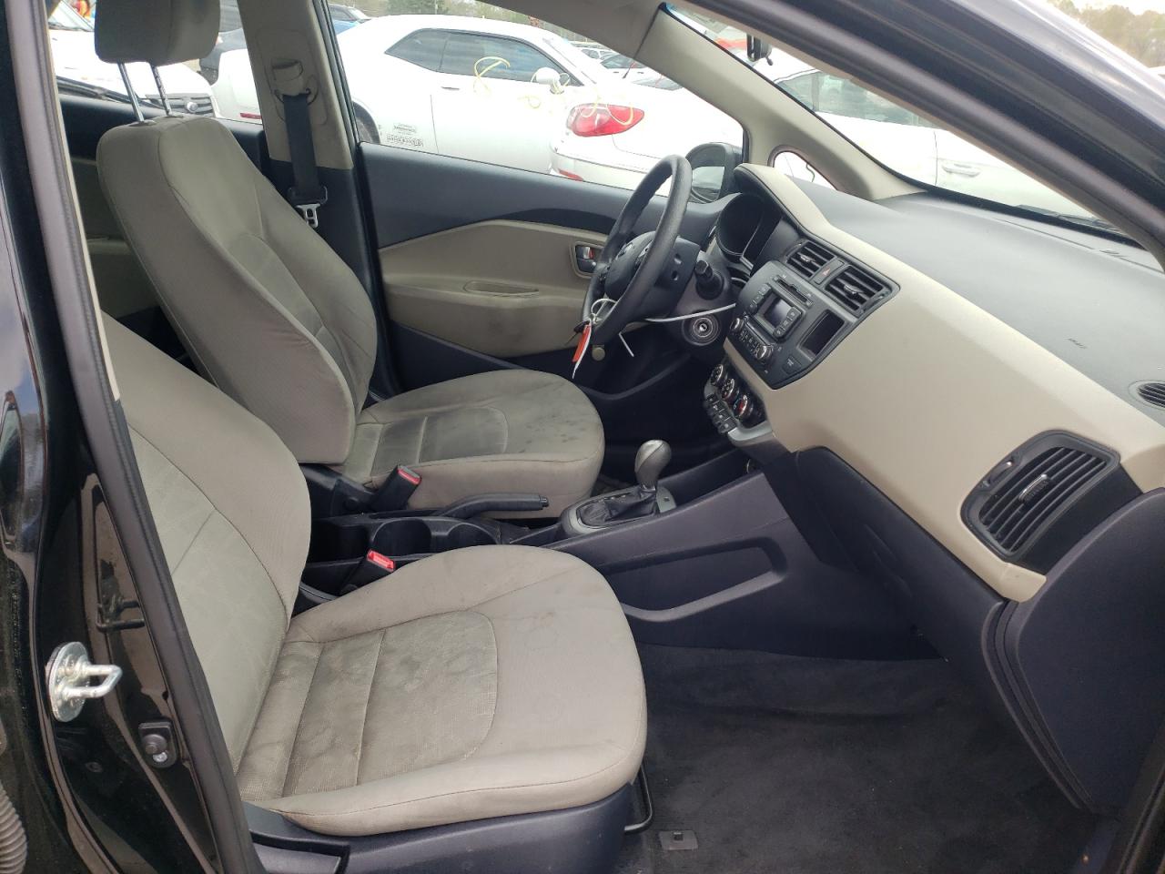 Photo 5 from auction – 2014 KIA RIO LX with VIN KNADM5A39E6351308
