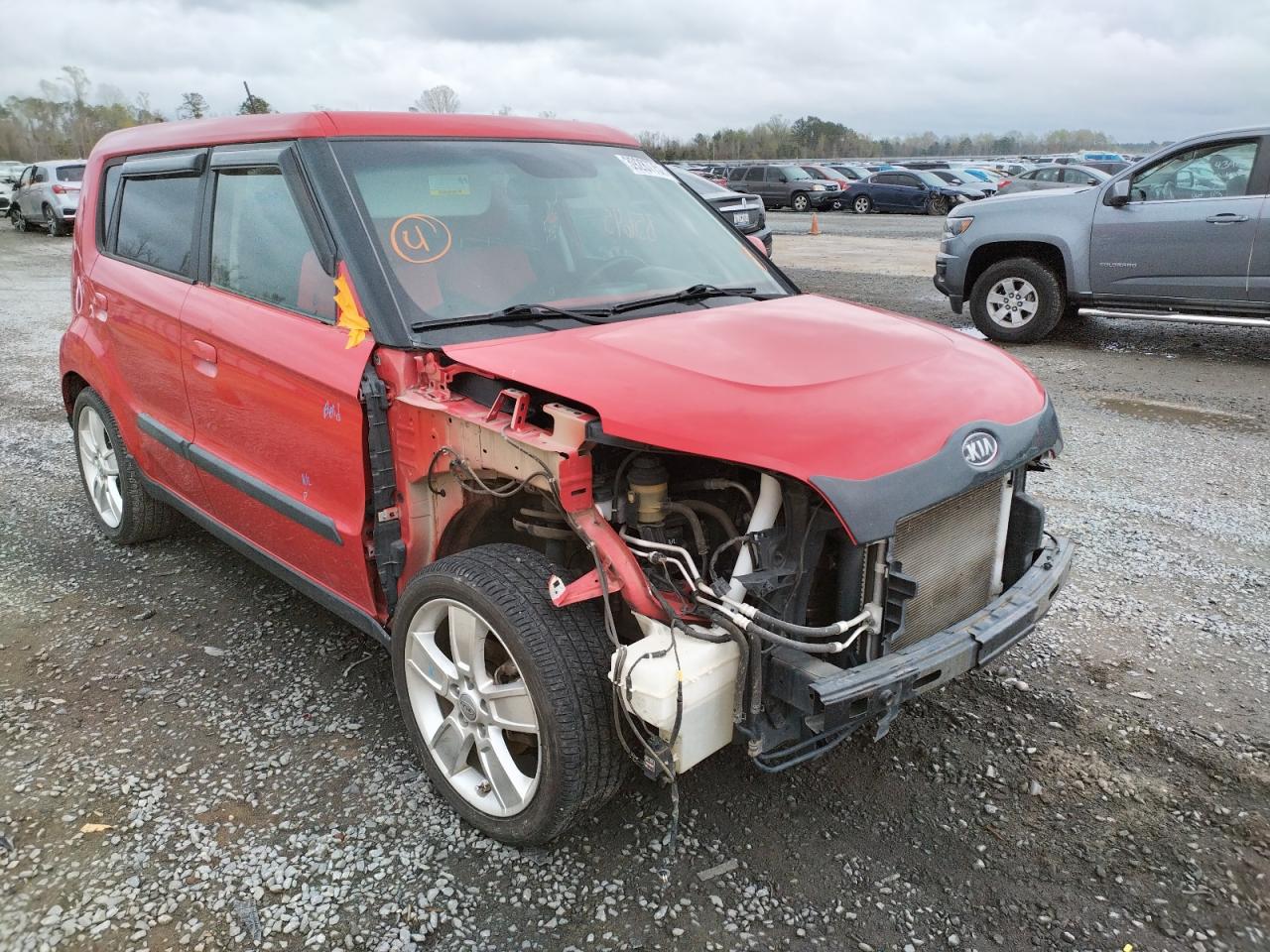 KIA SOUL + 2010 with VIN KNDJT2A20A7165496 - Photo from auction