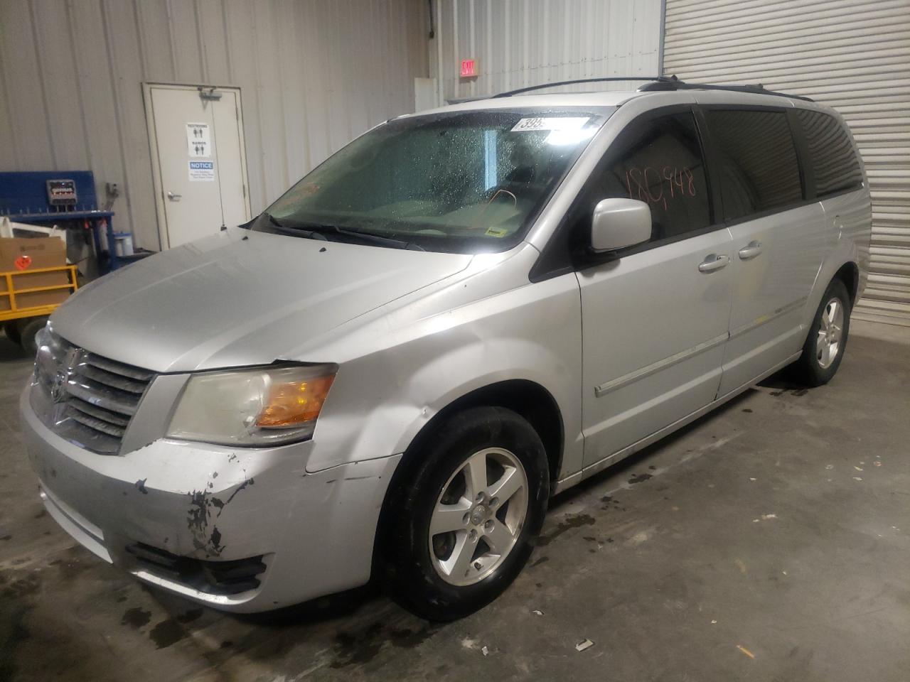 Photo 2 from auction – 2008 DODGE GRAND CARA with VIN 2D8HN54P18R839778