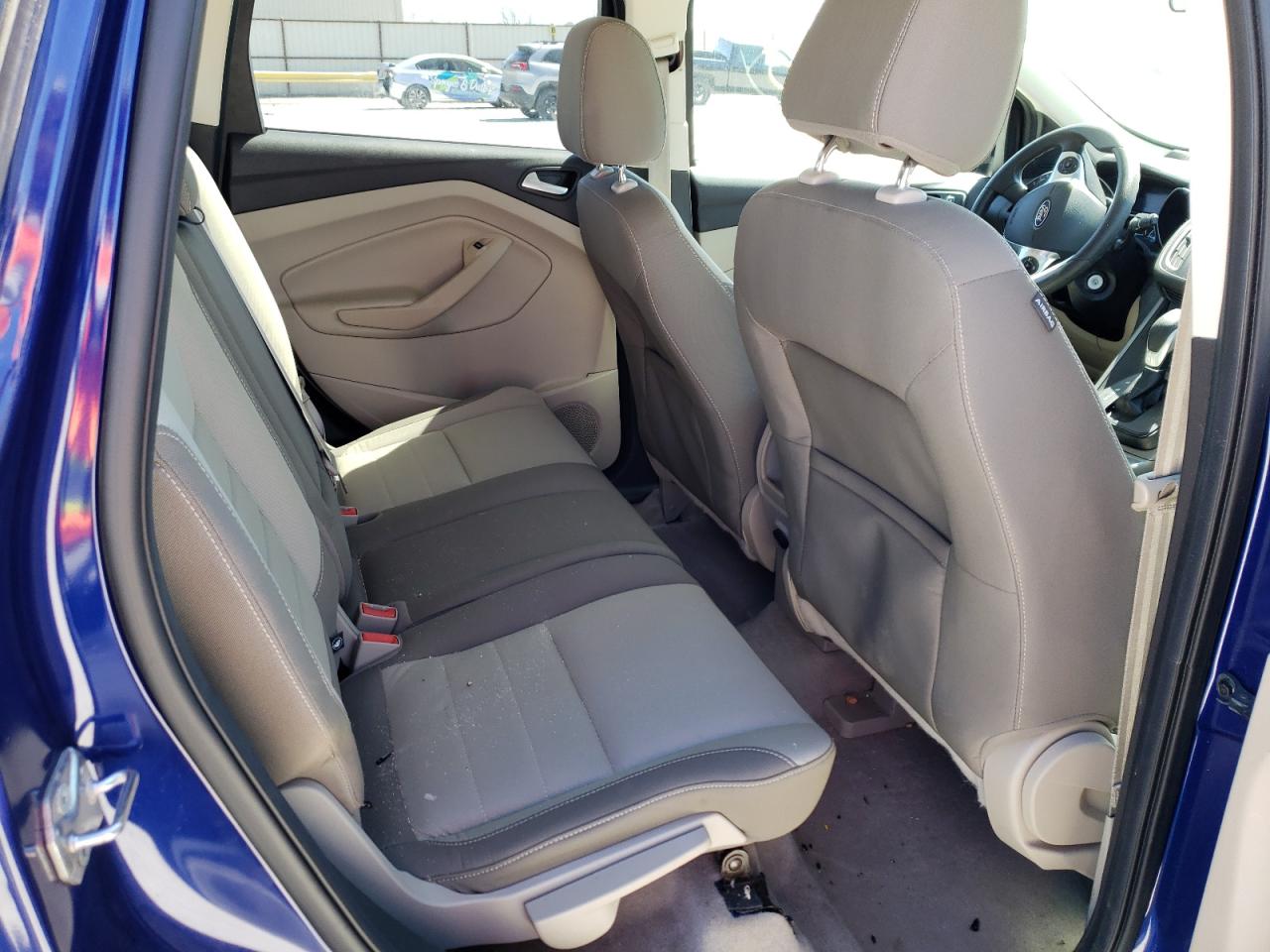 Photo 6 from auction – 2015 FORD ESCAPE SE with VIN 1FMCU0G72FUA51596