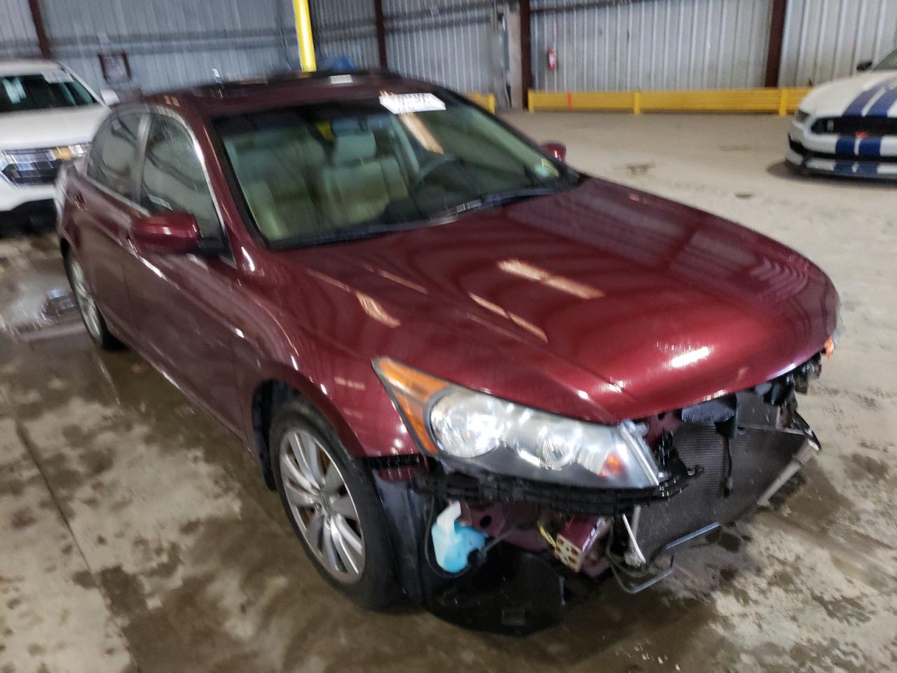 HONDA ACCORD EXL 2012 with VIN 1HGCP2F88CA195718 - Photo from auction