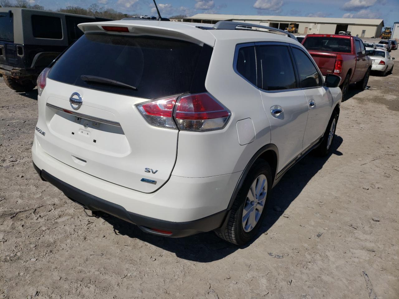 Photo 4 from auction – 2014 NISSAN ROGUE S with VIN 5N1AT2MT5EC762821