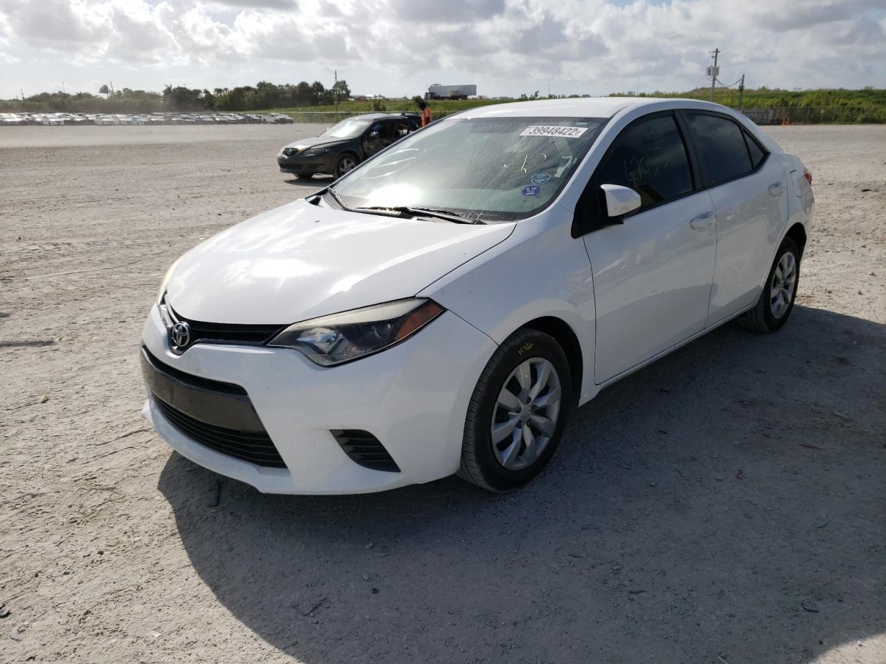 Photo 2 from auction – 2016 TOYOTA COROLLA L with VIN 5YFBURHE2GP515471