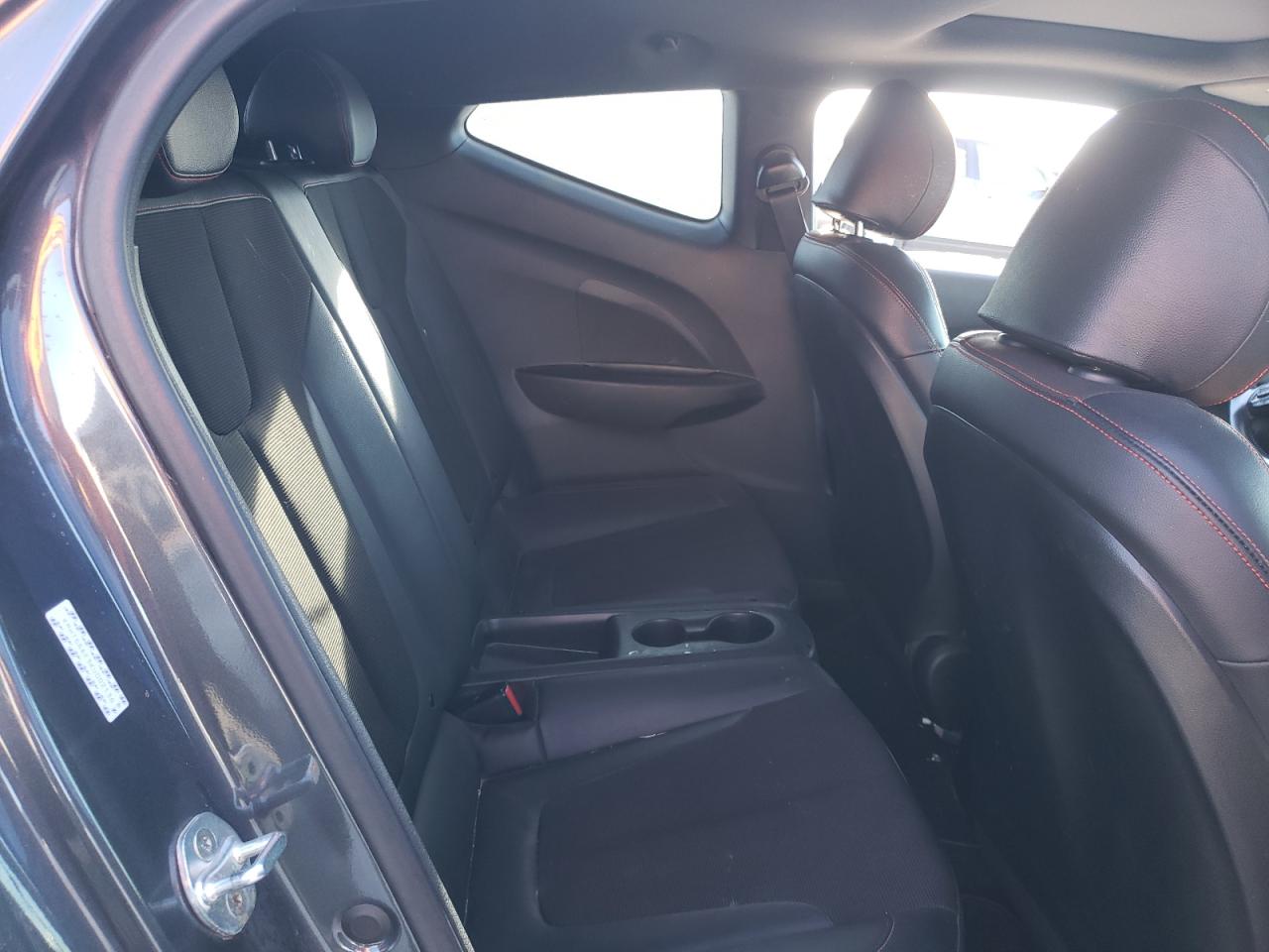 Photo 6 from auction – 2019 HYUNDAI VELOSTER B with VIN KMHTG6AF3KU002136