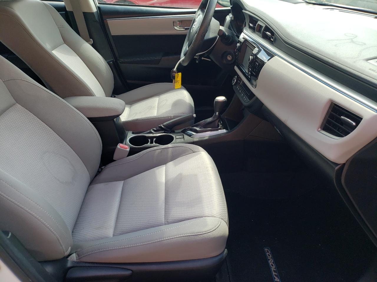 Photo 5 from auction – 2015 TOYOTA COROLLA L with VIN 5YFBURHE9FP283742