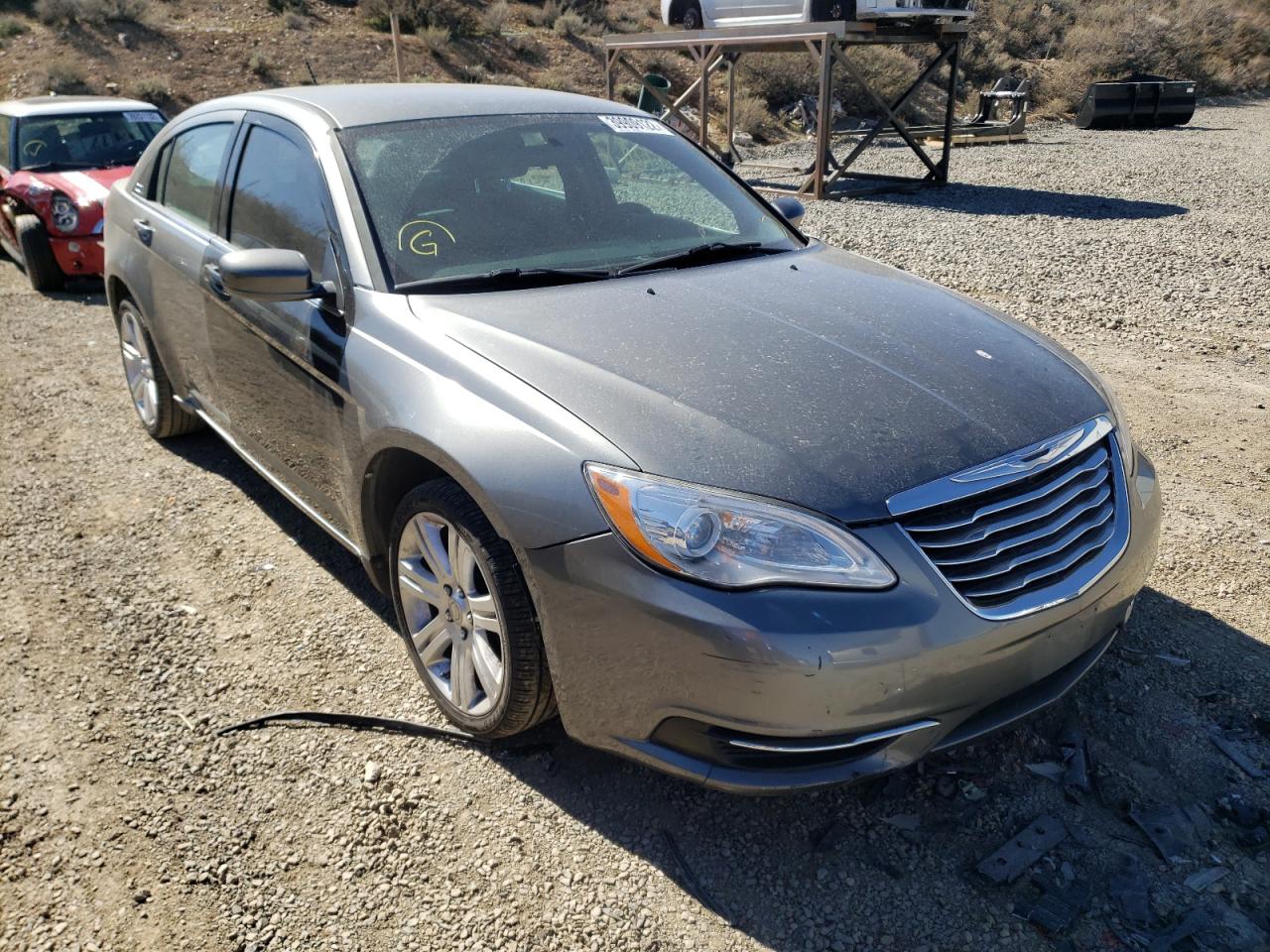 CHRYSLER 200 LX 2013 with VIN 1C3CCBABXDN705238 - Photo from auction