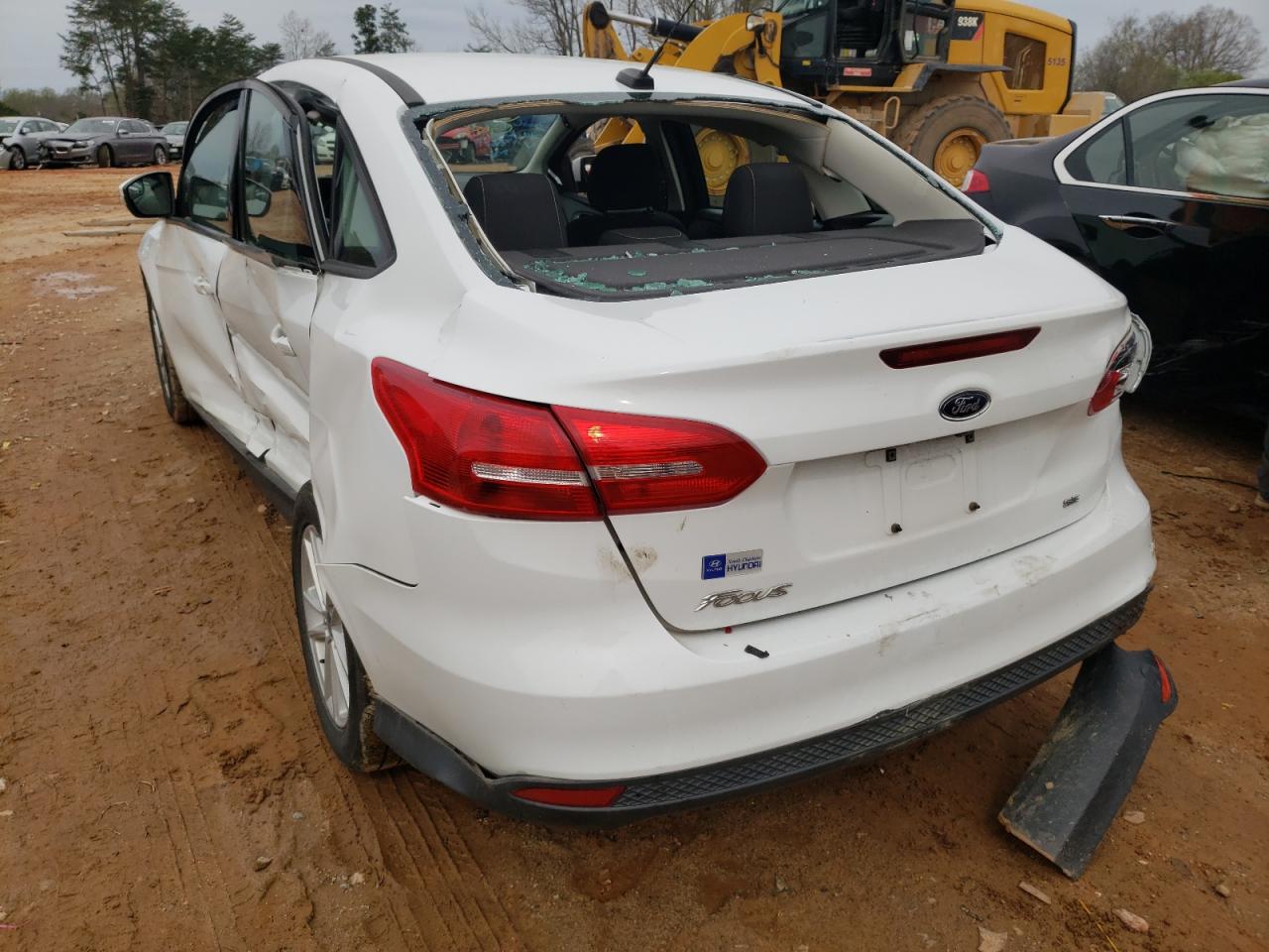 Photo 3 from auction – 2017 FORD FOCUS SE with VIN 1FADP3F26HL231864