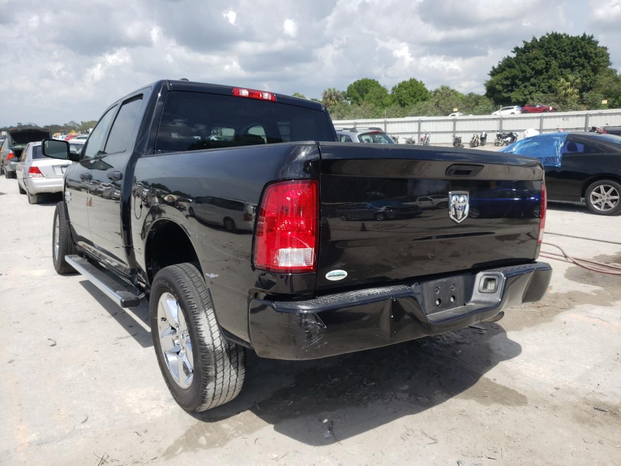 Photo 3 from auction – 2019 RAM 1500 CLASS with VIN 1C6RR6KG4KS562556