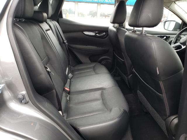 Photo 6 from auction – 2017 NISSAN ROGUE with VIN JN1BJ1CP9HW020344