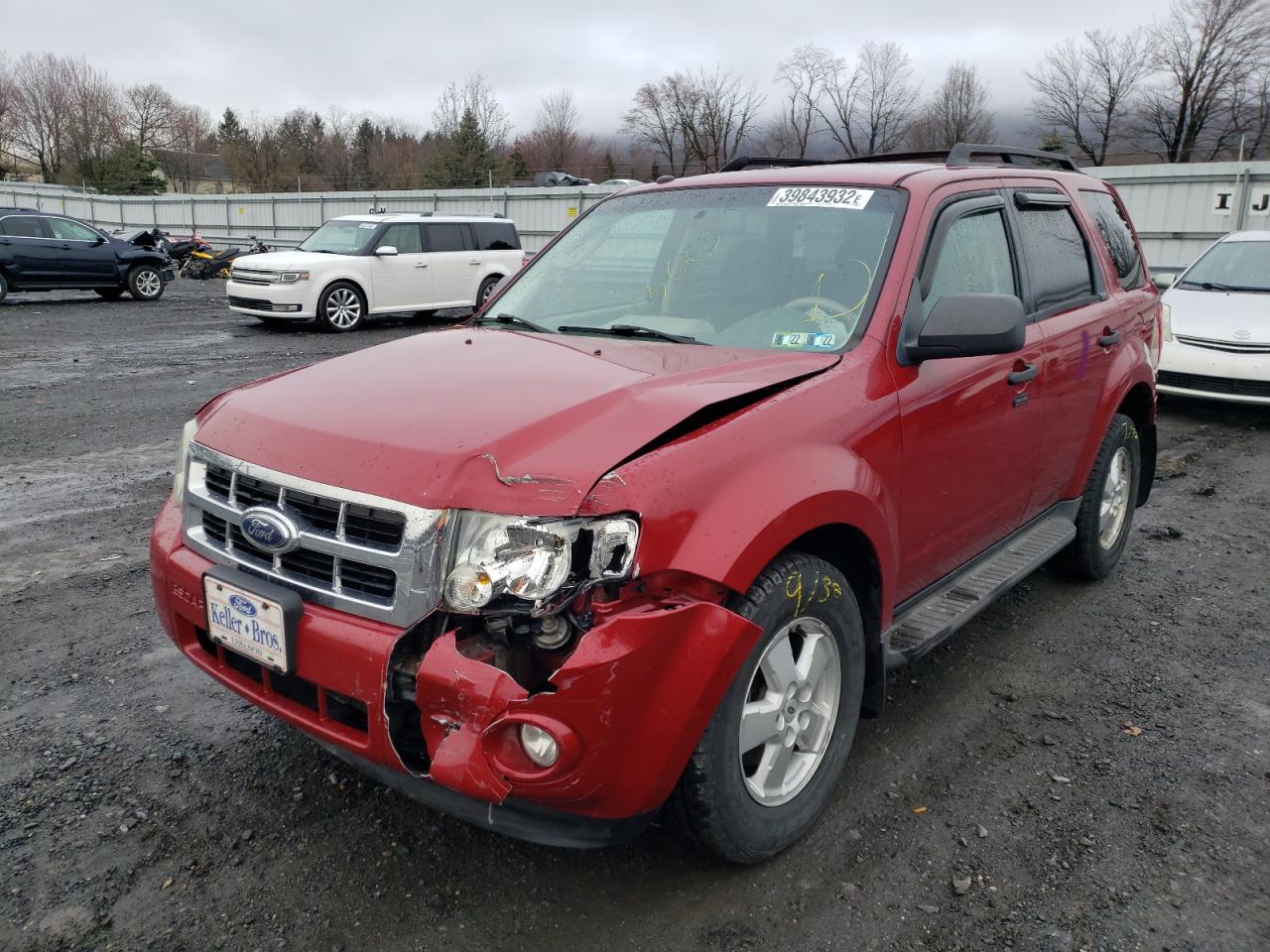 Photo 2 from auction – 2009 FORD ESCAPE XLT with VIN 1FMCU93G09KC99033