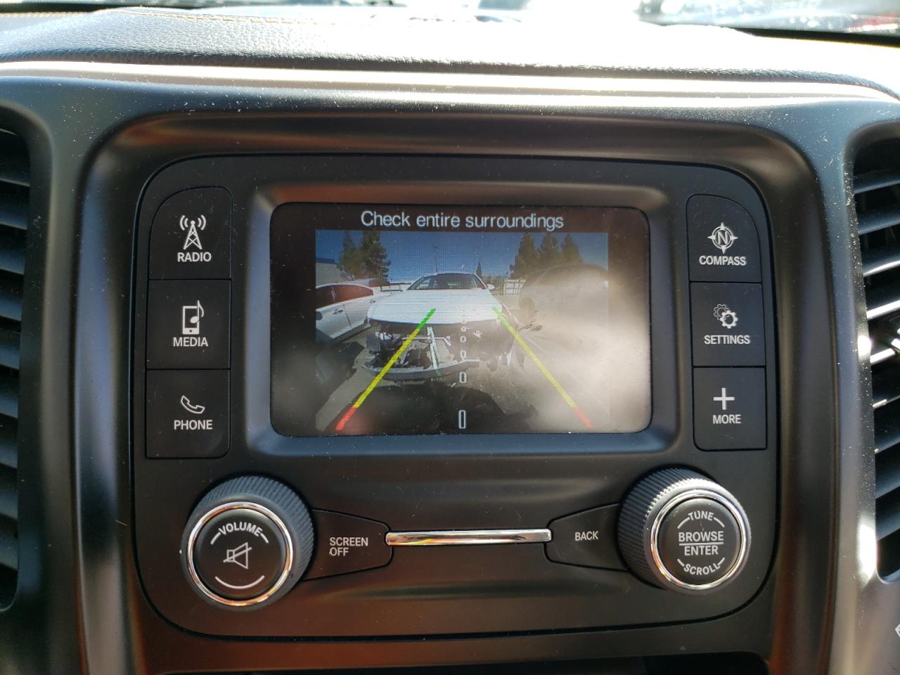 Photo 9 from auction – 2015 JEEP CHEROKEE S with VIN 1C4PJLAB7FW793333