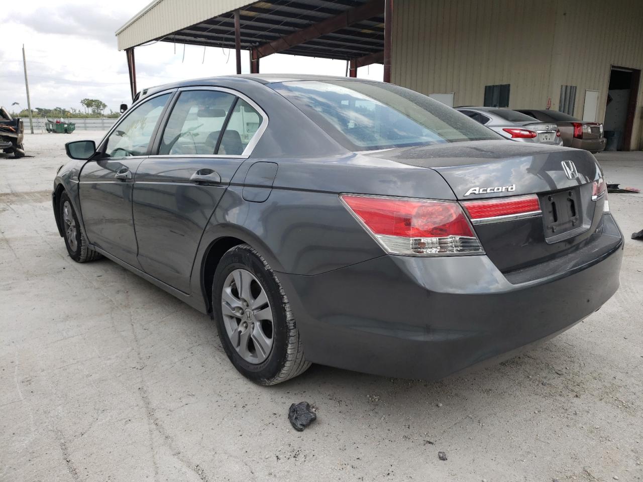 Photo 3 from auction – 2011 HONDA ACCORD SE with VIN 1HGCP2F67BA039733
